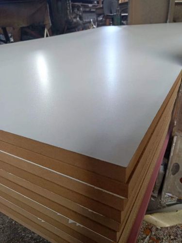  供应产品 03 免漆板密度板刨花板贴面厂家 免漆板密度板刨花板